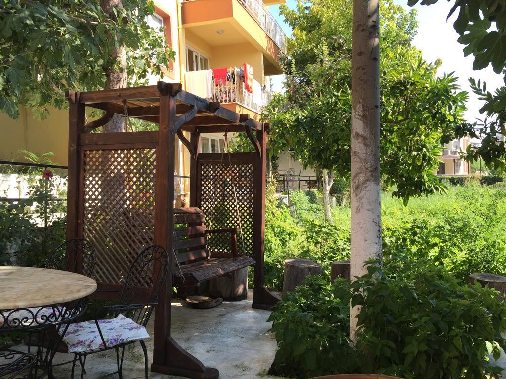 Asia Apart Hotel 쿠사다시 외부 사진